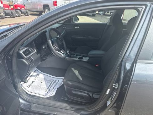 Used 2020 Kia Optima LX FWD image 9