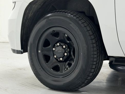 Used 2020 Chevrolet Tahoe 2WD image 95