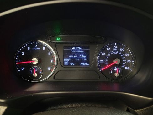 Used 2019 Kia Sorento L FWD image 23
