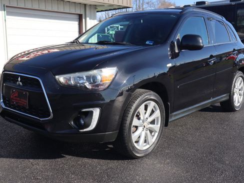 Used 2015 Mitsubishi Outlander Sport SE image 20