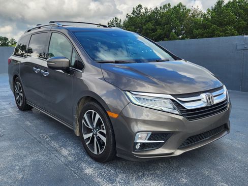 Used 2018 Honda Odyssey Elite image 7