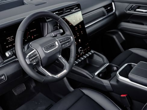 New 2026 GMC Terrain Denali image 9