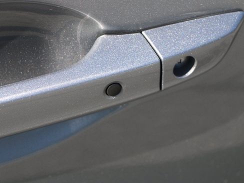 Used 2025 Honda Odyssey Elite image 15