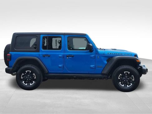 Used 2024 Jeep Wrangler Unlimited Rubicon 4xe AWD/4WD image 2