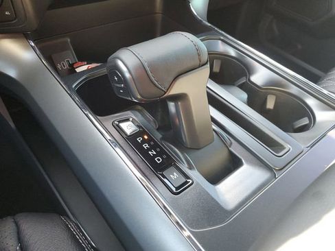 New 2025 Ford F150 XLT w/ Equipment Group 301A Standard image 16