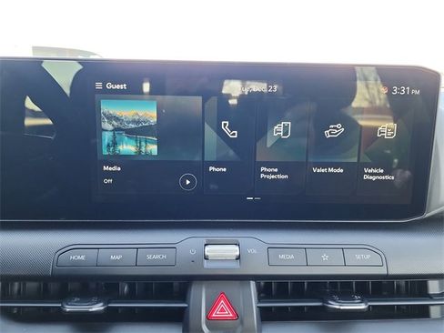 New 2025 Kia K4 LXS image 19