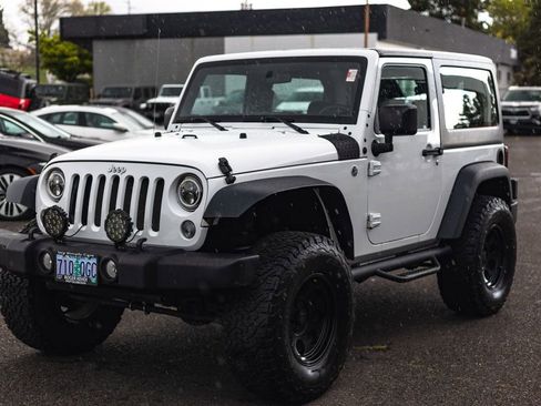 Used 2015 Jeep Wrangler Sport image 6