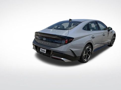 Used 2026 Hyundai Sonata SEL AWD/4WD image 5
