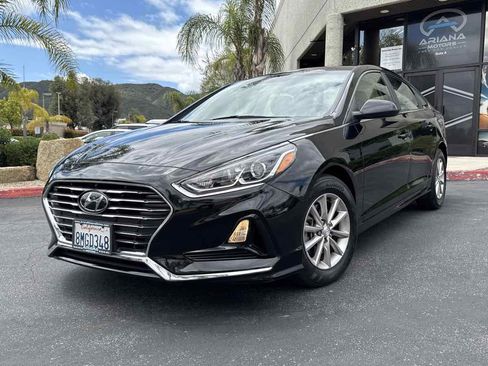 Used 2019 Hyundai Sonata SE image 2