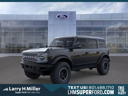 New 2025 Ford Bronco Badlands image 1