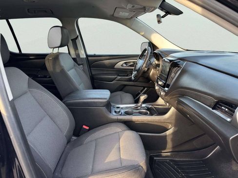 Used 2019 Chevrolet Traverse LT AWD/4WD image 23
