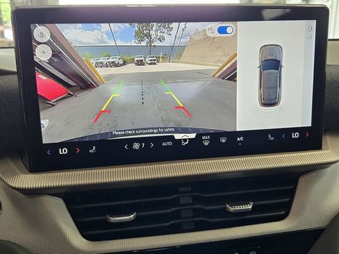 New 2026 Ford Explorer Active RWD image 14