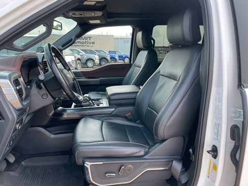 Used 2022 Ford F150 Lariat w/ Equipment Group 502A High AWD/4WD image 7
