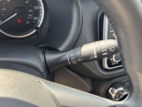 Used 2025 Nissan Kicks Play S FWD image 19
