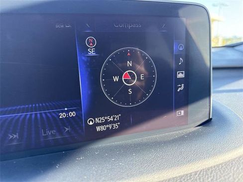 Certified 2022 Lexus RX 350 FWD w/ Premium Package image 18