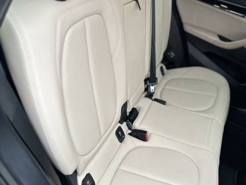 Used 2019 BMW X1 sDrive28i FWD image 16