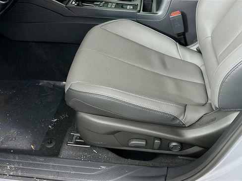 New 2026 Subaru Outback Limited image 26