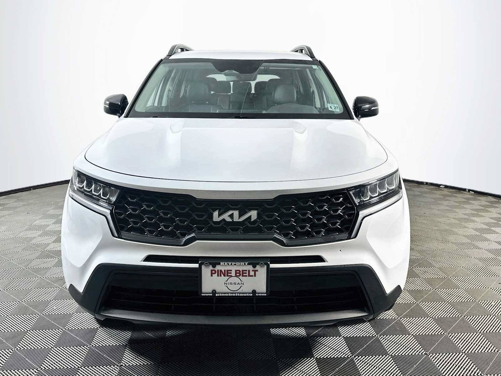 Used 2022 Kia Sorento S AWD/4WD image 2