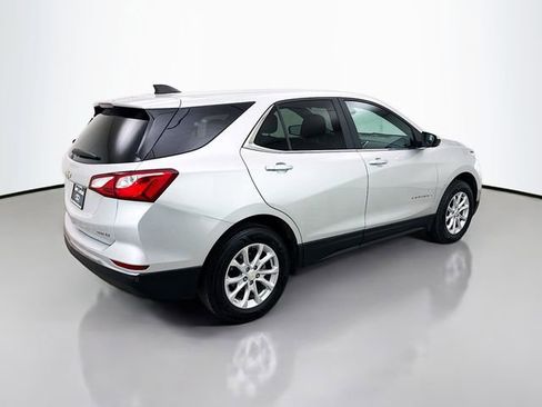Used 2021 Chevrolet Equinox LT AWD/4WD image 7
