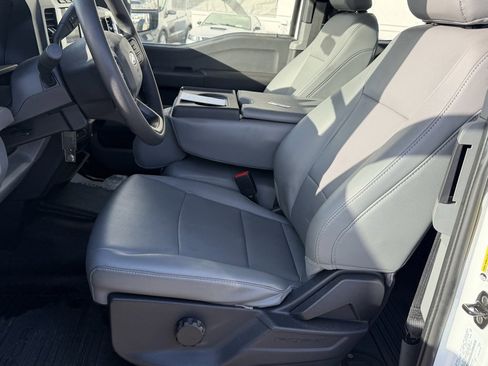 Used 2023 Ford F250 XL w/ XL Chrome Package image 17