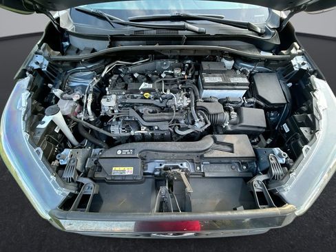 Used 2024 Toyota Corolla Cross L FWD image 29