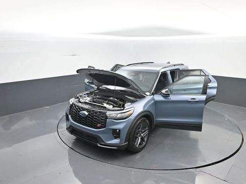 New 2026 Ford Explorer ST w/ Sun And Sound Package image 40