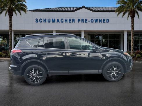 Used 2018 Toyota RAV4 SE w/ Power Extra Value Package FWD image 8