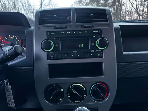 Used 2007 Jeep Patriot Sport image 14