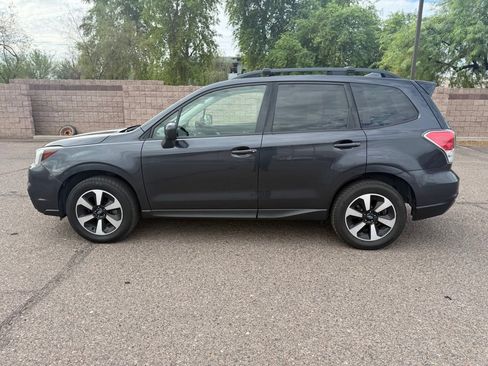 Used 2018 Subaru Forester 2.5i Premium AWD/4WD image 8