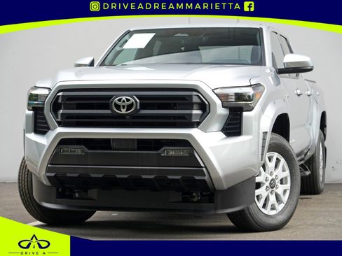 Used 2025 Toyota Tacoma SR5 AWD/4WD image 1