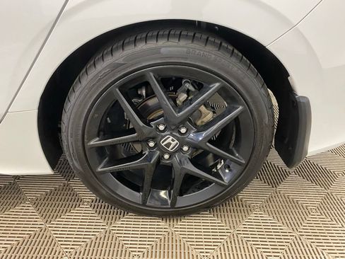 Used 2023 Honda Civic Sport image 12