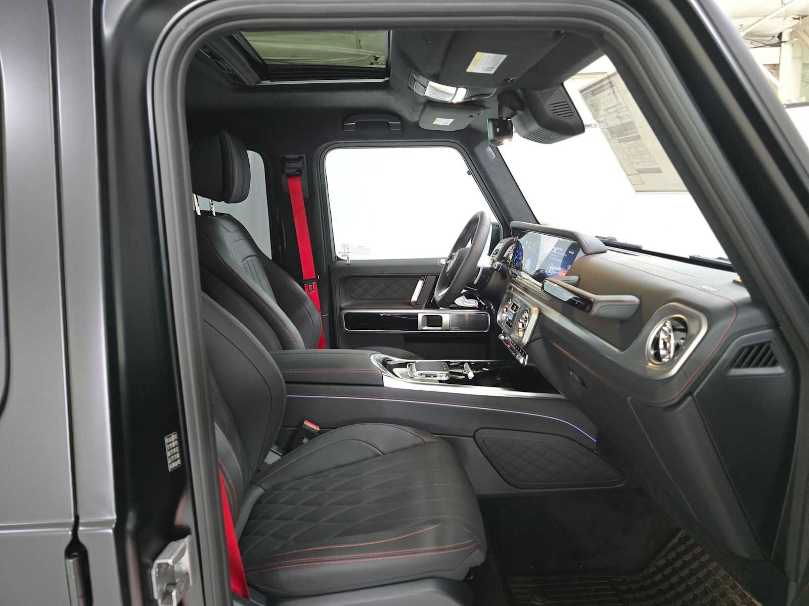 New 2027 Mercedes-Benz G 580 e image 10