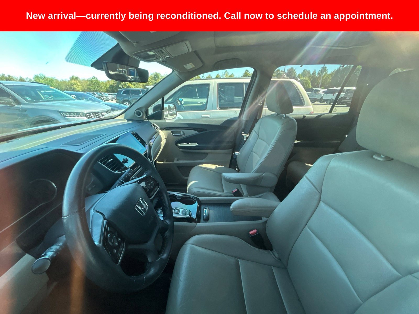 Used 2021 Honda Pilot Touring image 5