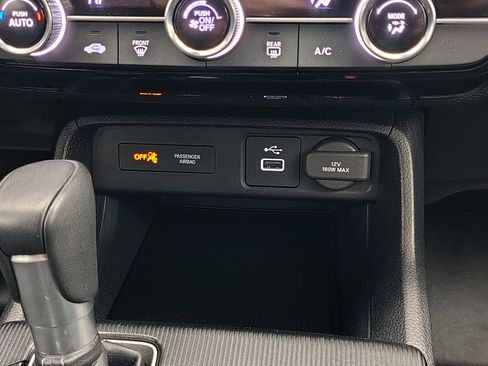 Used 2024 Honda Civic Sport image 31