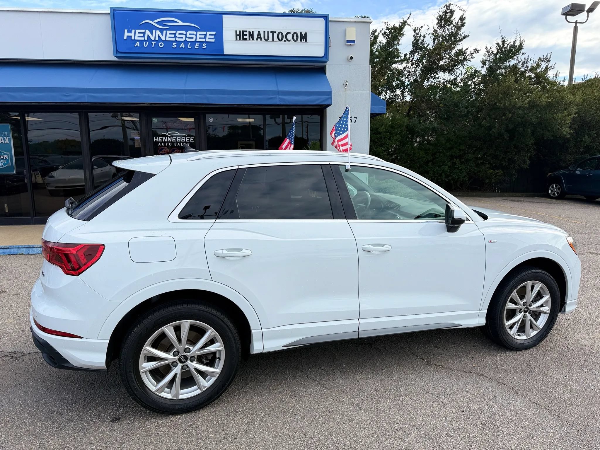 Used 2021 Audi Q3 2.0T Premium w/ Convenience Package AWD/4WD image 23