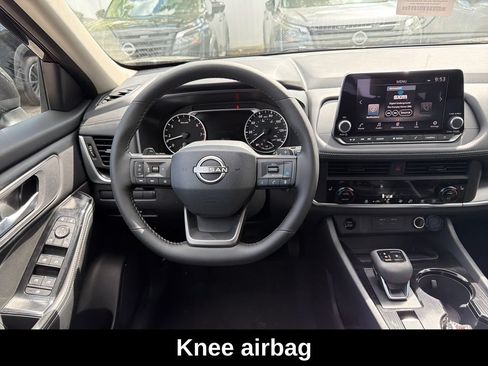 Used 2026 Nissan Rogue SV w/ Cold Weather Package AWD/4WD image 17