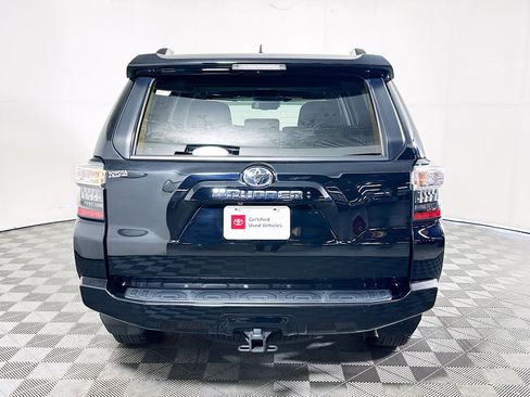 Used 2023 Toyota 4Runner SR5 Premium w/ Moonroof Package RWD image 4