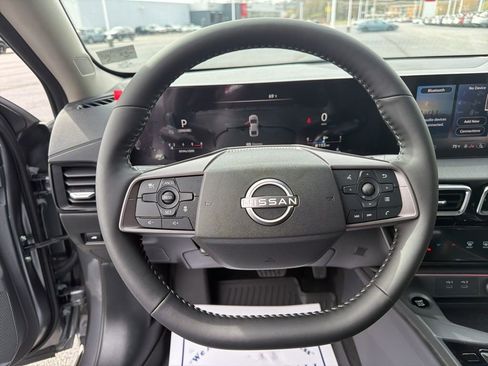 New 2026 Nissan Sentra SV w/ SV Convenience Package FWD image 10
