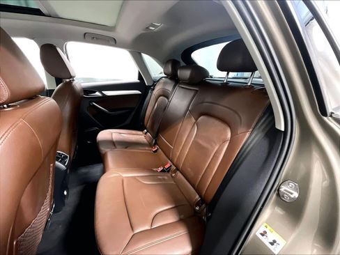 Used 2015 Audi Q3 2.0T Prestige w/ Prestige Package image 15