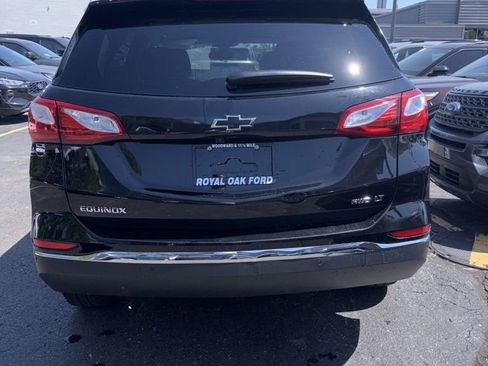 Used 2021 Chevrolet Equinox LT AWD/4WD image 4