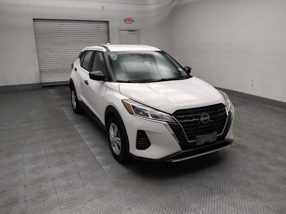 Used 2024 Nissan Kicks S FWD image 11