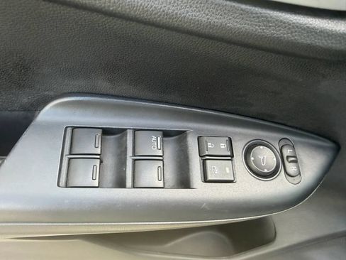 Used 2017 Honda Fit LX image 8