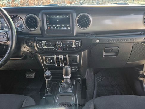 Used 2019 Jeep Wrangler Unlimited Sport S image 48