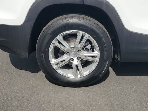 Used 2018 GMC Terrain SL image 6