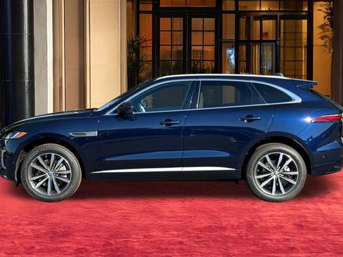 New 2026 Jaguar F-PACE R-Dynamic S image 3