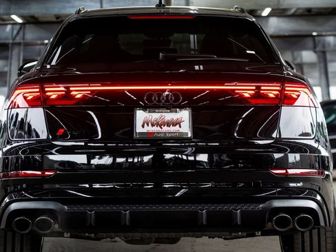 New 2026 Audi SQ8 Prestige AWD/4WD image 8
