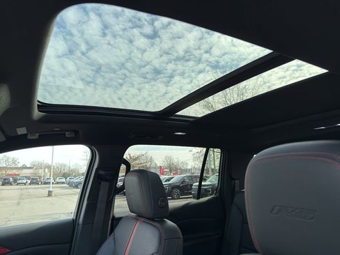 New 2026 Chevrolet Traverse RS image 15