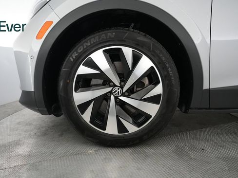 Used 2023 Volkswagen ID.4 Pro RWD image 19