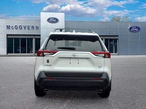Used 2024 Toyota RAV4 XLE Premium w/ Weather Package AWD/4WD image 8