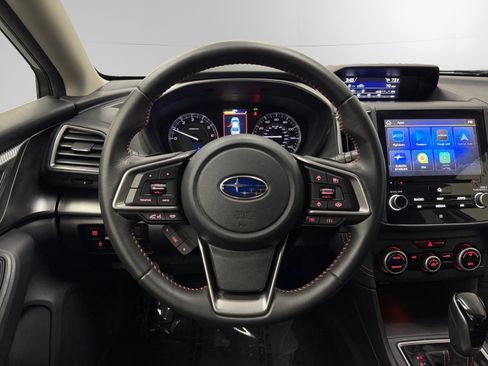 Used 2023 Subaru Crosstrek 2.5i Limited AWD/4WD image 12